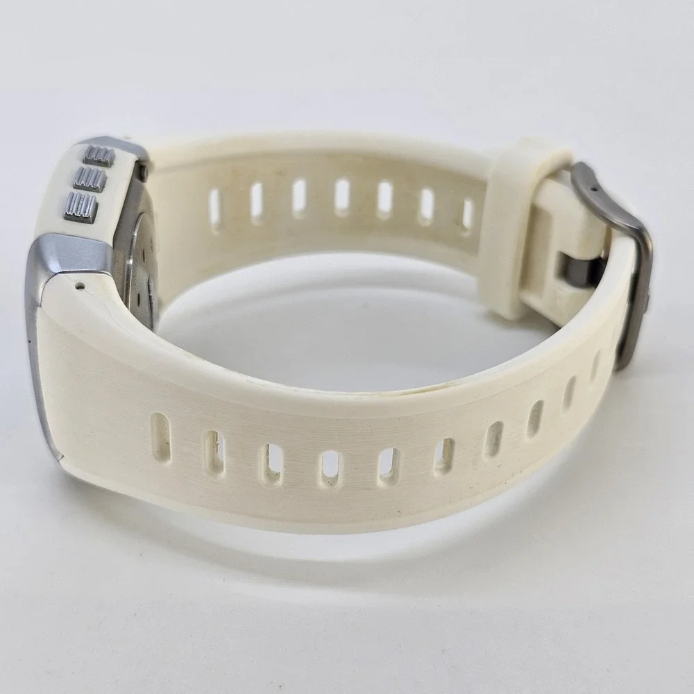 Polar FT60 Men's Digital Watch 40MM White Case White Plastic Bands New Battery